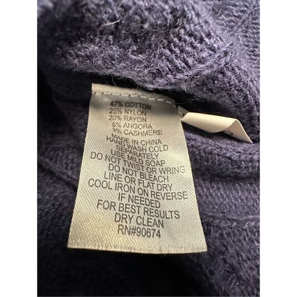 Boston Proper women’s navy sweater with a satin bow ties in back size S #23-0628 - Picture 4 of 4